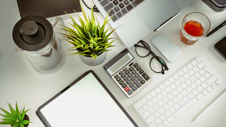 홈택스에서 지급명세서/간이지급명세서 메뉴를 찾는 화면을 설명하는 대체텍스트