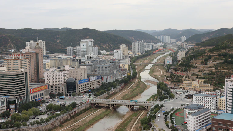 조정대상지역 일시적 2주택 양도세 중과 피하는 취득·양도 기한 계산법 4 주민등록 전입신고와 이사 박스가 함께 있는 이미지